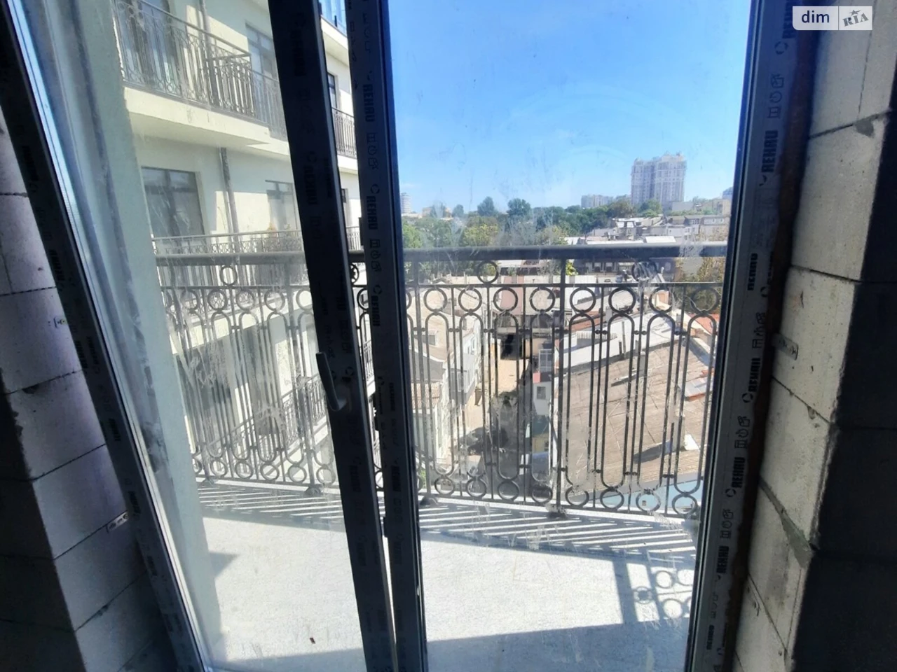 Продаж Квартира Приморський