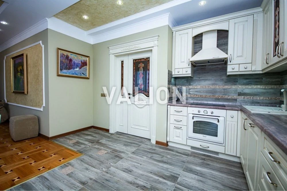 No % 3-room apartment for sale, Solomyanska St. 20V, Sol