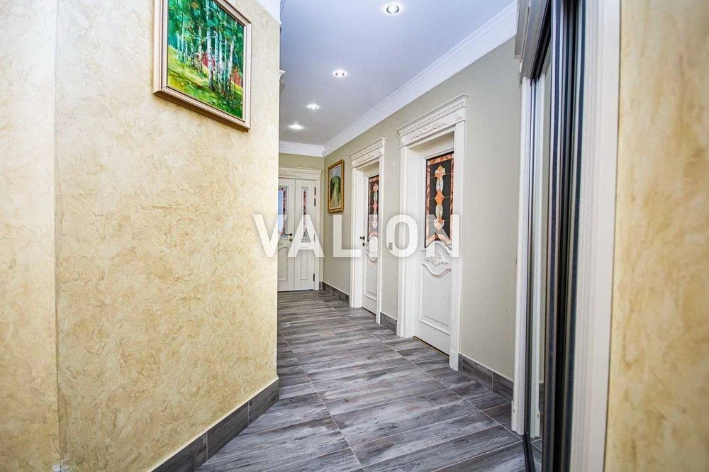 No % 3-room apartment for sale, Solomyanska St. 20V, Sol