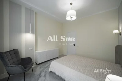 4-room apartment for sale in Kyiv, Yaroslaviv Grad residential complex, Shevchenkivskyi