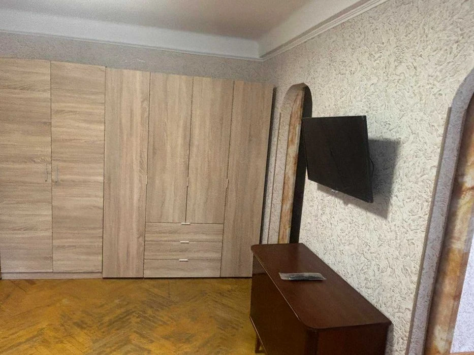 2х кімнатна квартира у Солом'янському районі Києва