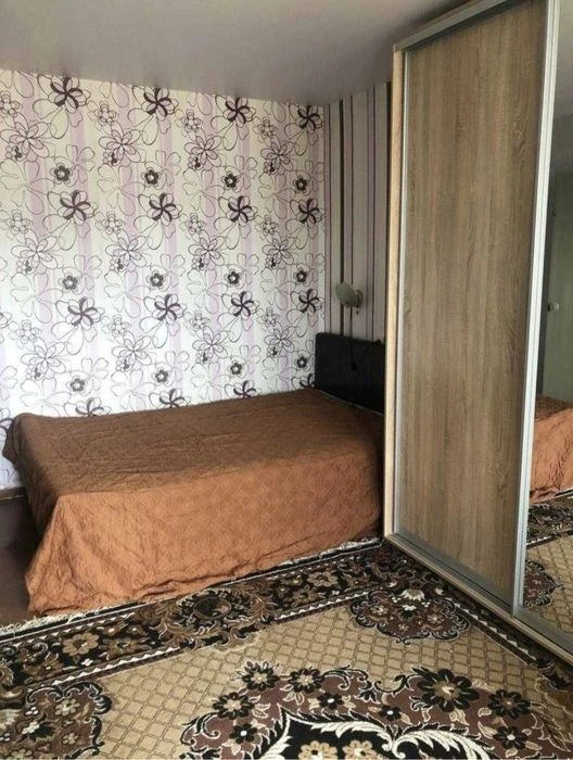 Продам 1к квартиру на Красном Камне!