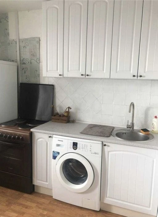 Продам 1к квартиру на Красном Камне!