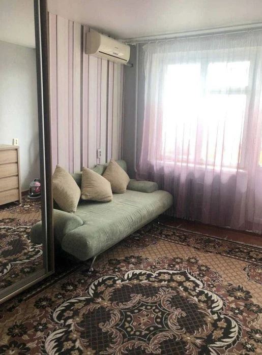 Продам 1к квартиру на Красном Камне!