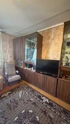 Святослава Ріхтера( Щорса) 3 кімн.квартира