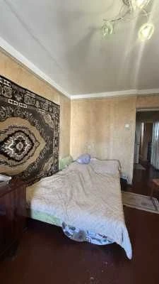 Святослава Ріхтера( Щорса) 3 кімн.квартира