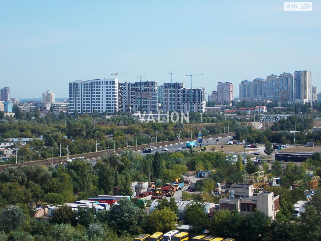 Продаж Квартира Дарницький