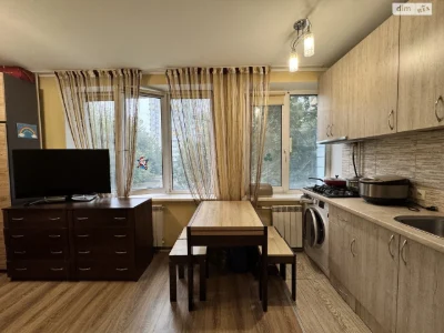 Продаж Квартира Вітряні Гори