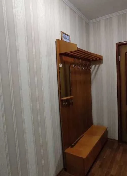 •• Світла 1-кімнатна квартира по вул. Голосіївська / метро Д