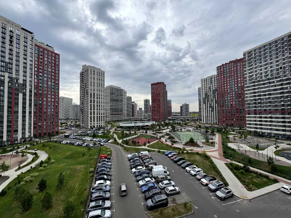 Квартира. Київ, Європейського Союзу просп. (Правди)