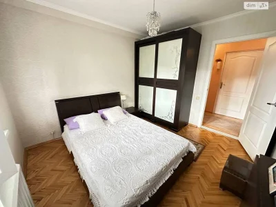 Продаж Квартира Дніпровський