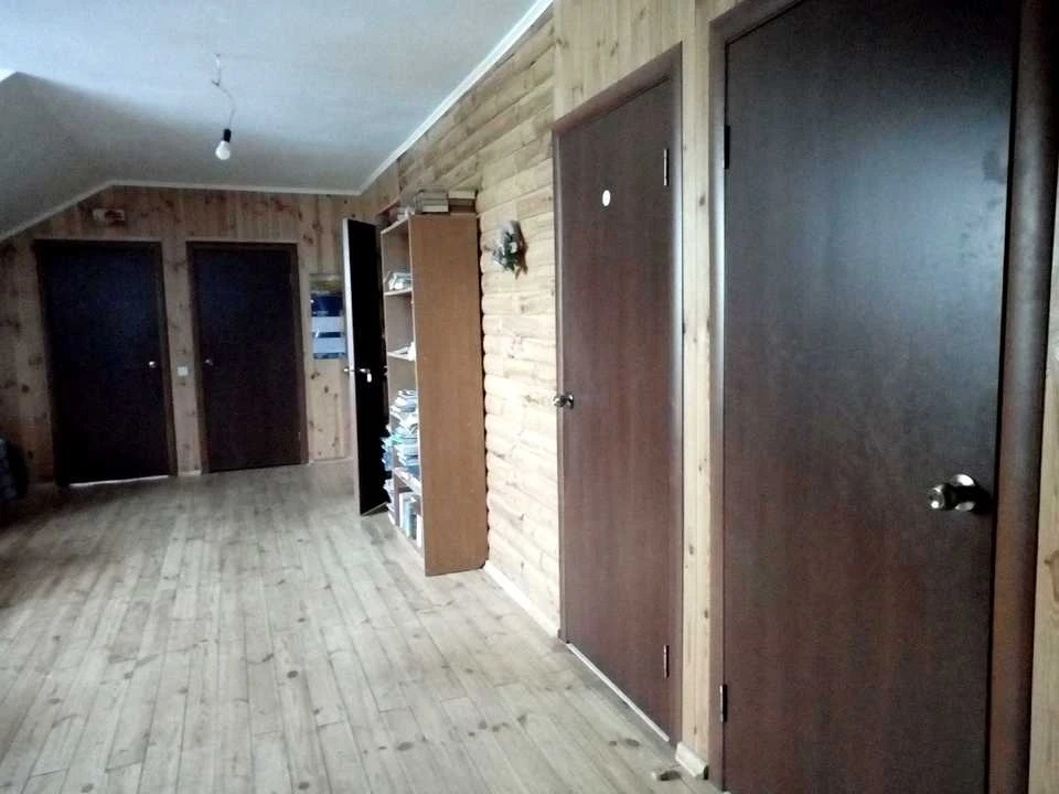 Будинок. Київ, Синьоозерна вул.