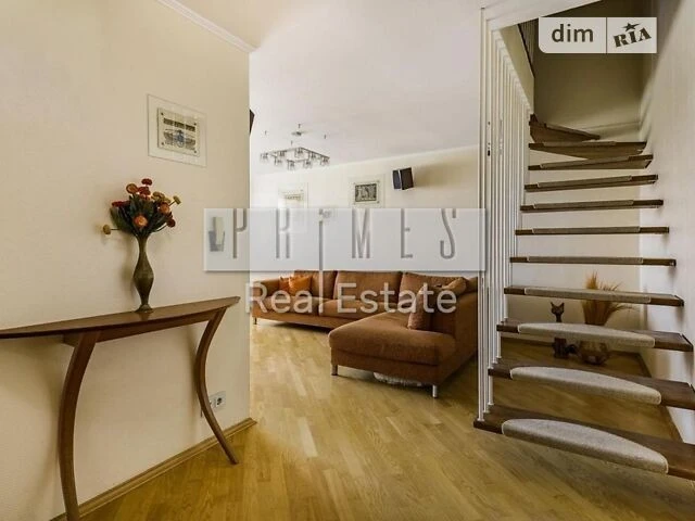 Продаж 3-кімнатної квартири 127 м², Голосіївський просп., 10