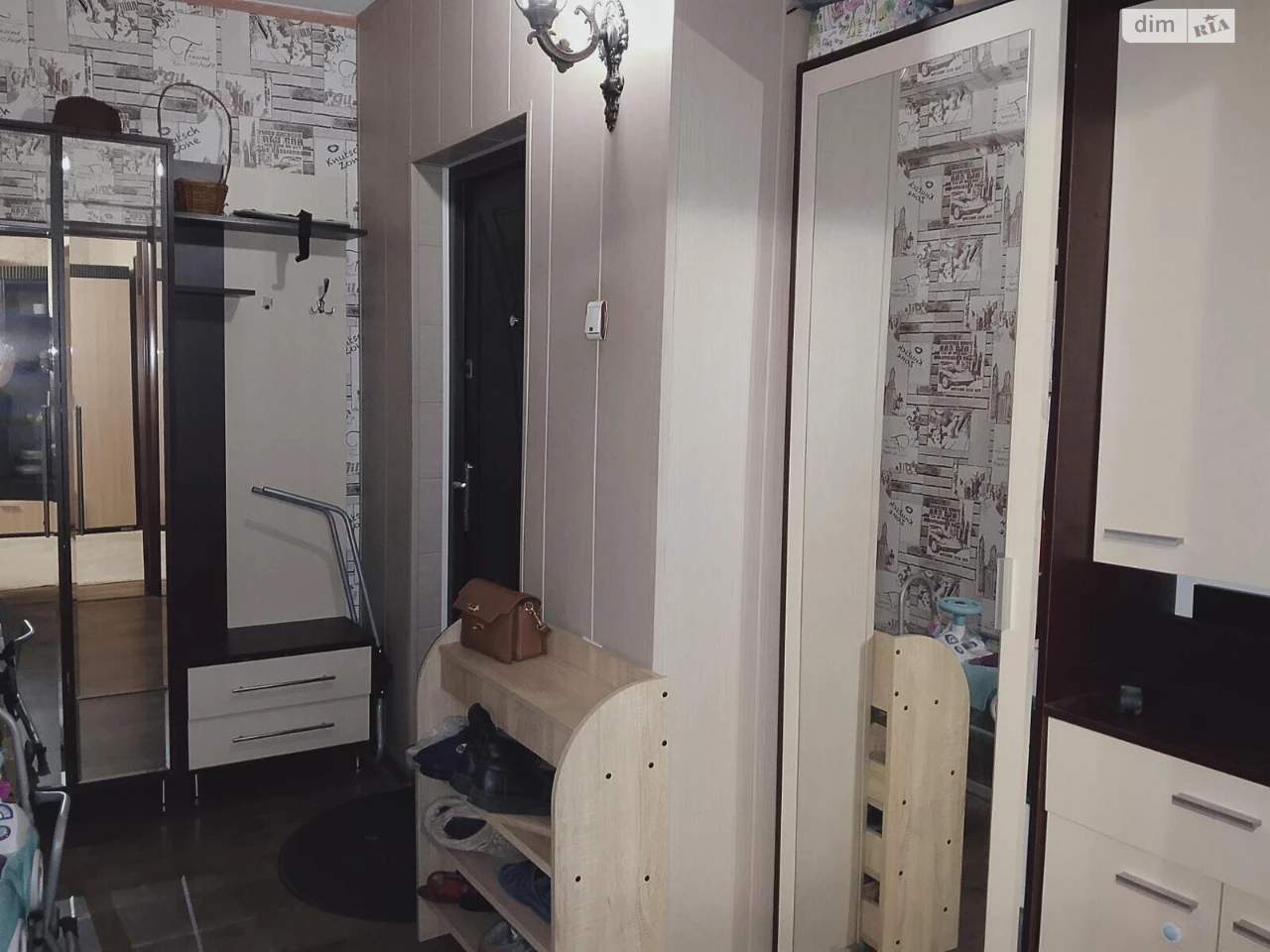 Продаж Квартира Нові Дома