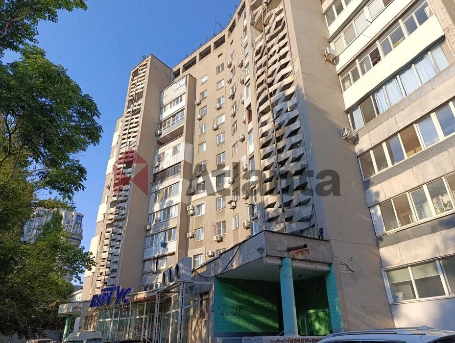 Ул.Канатная 3-комнатная квартира 62.6 м² с газом в кирпичном