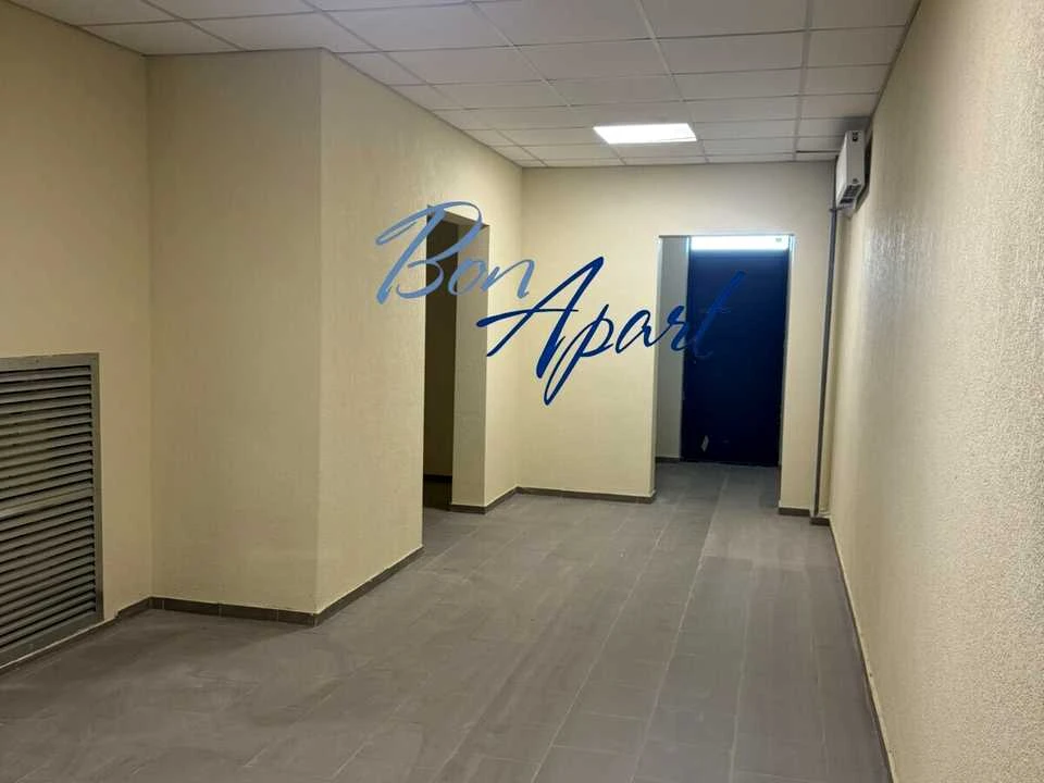 Квартира. Київ, Валер'яна Підмогильного вул.