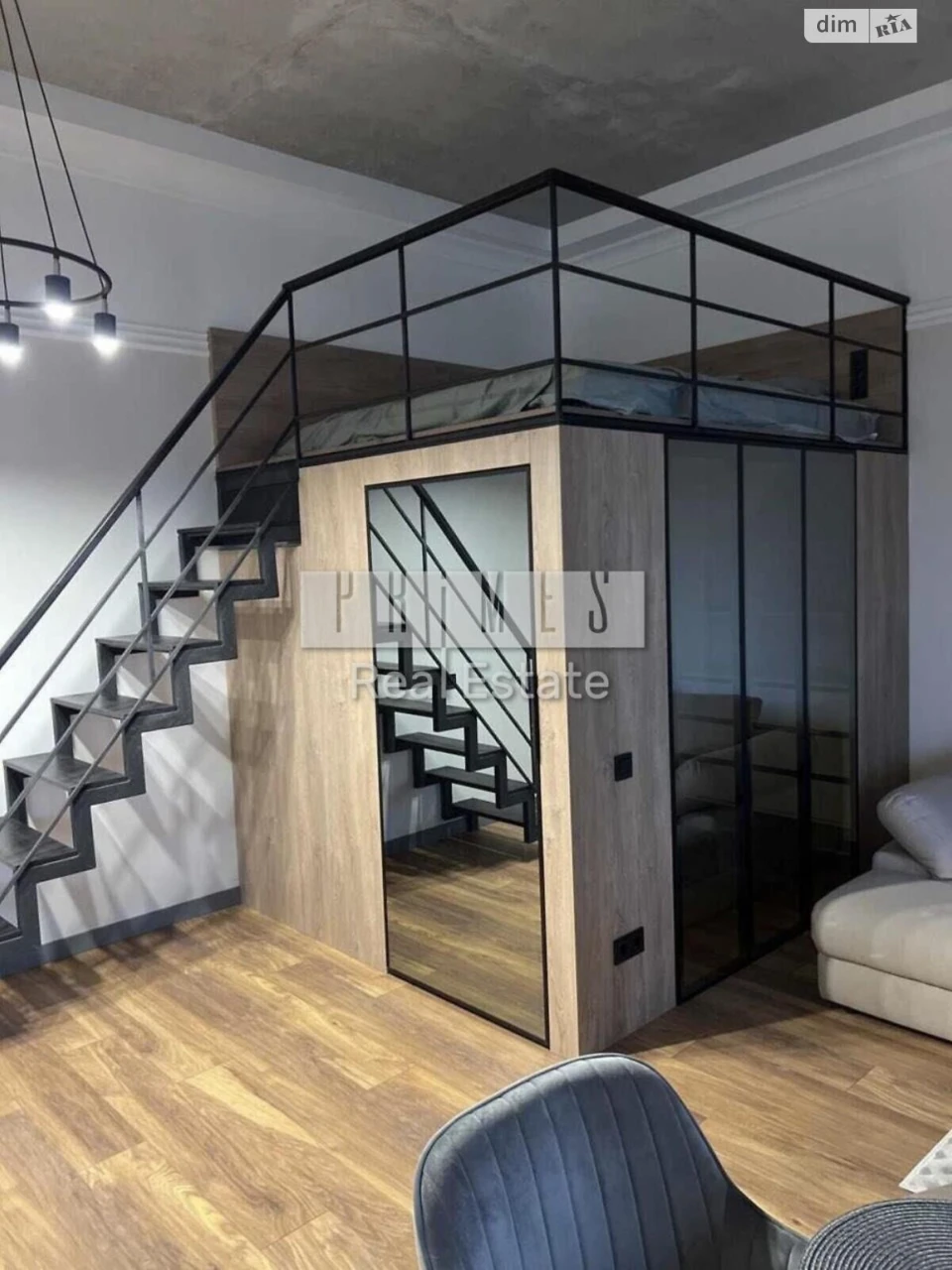Продаж Квартира Дарницький