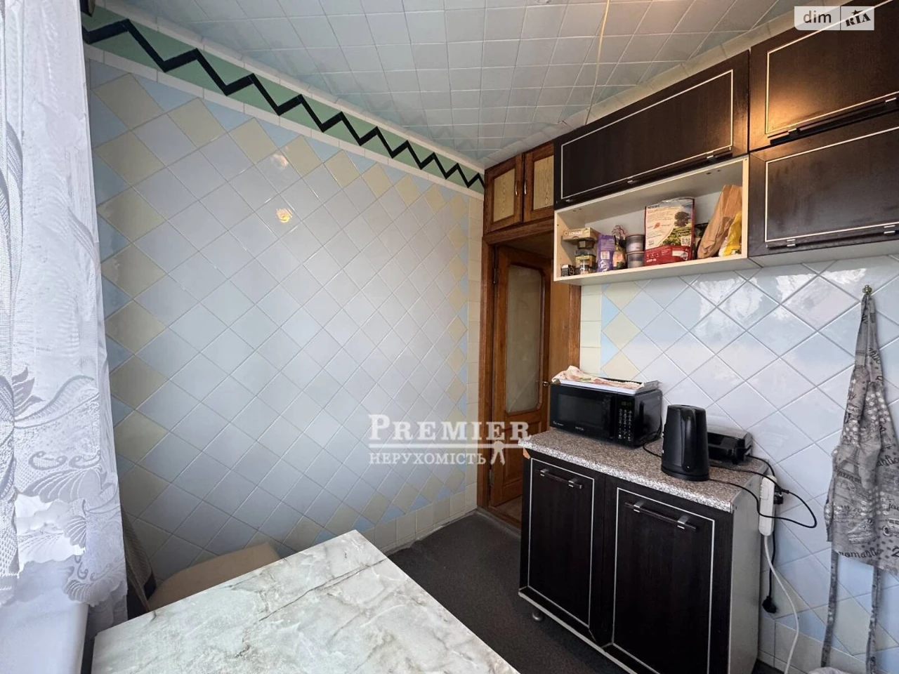 Продаж Квартира Середній Фонтан