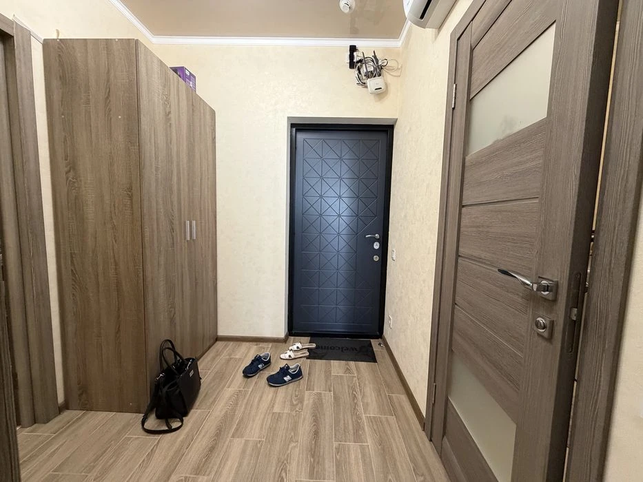 ЖК Приморські  Сади, 1 кімнатна квартира з ремонтом та мебля