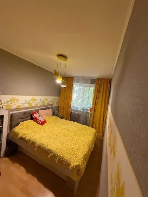 Продаж 3-кімнатної квартири на Черемушках, вул. Академіка Фі
