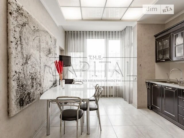 Продаж 3к квартири 108 кв. м на вул. Мокра • ID 34714084