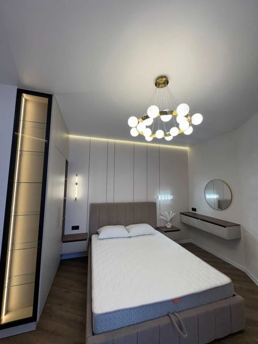 Краснова, Кадорр, 60 жемчужина, продам 2-х ком.квартиру с ев