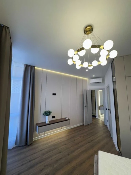Краснова, Кадорр, 60 жемчужина, продам 2-х ком.квартиру с ев