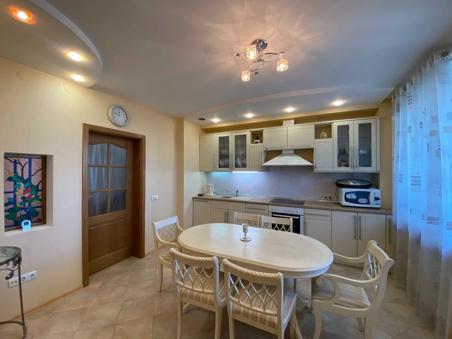 Без комісії! Продаж 3к квартири на Бажана,16, метро Осокорки