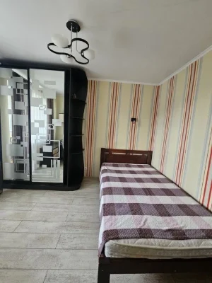 Здам 2 кімнатну Подільський район