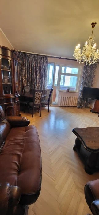 Пропонуєтся в аренду 4 кімнатна квартира. Турецький городо.