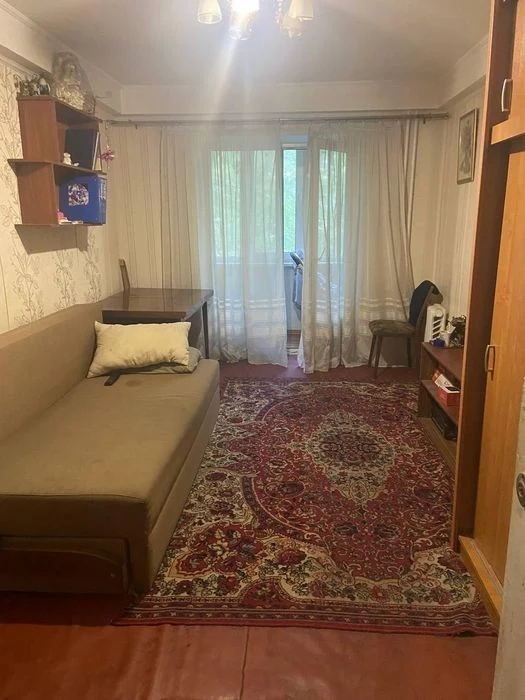 Сдам 3к. квартиру по Ул. Ореста Левицкого 4, Лесной массив.