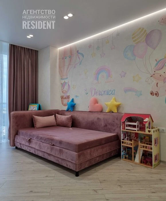 Apartment Panorama 124 m². Center Nagorka Soborny Park Shevchenko