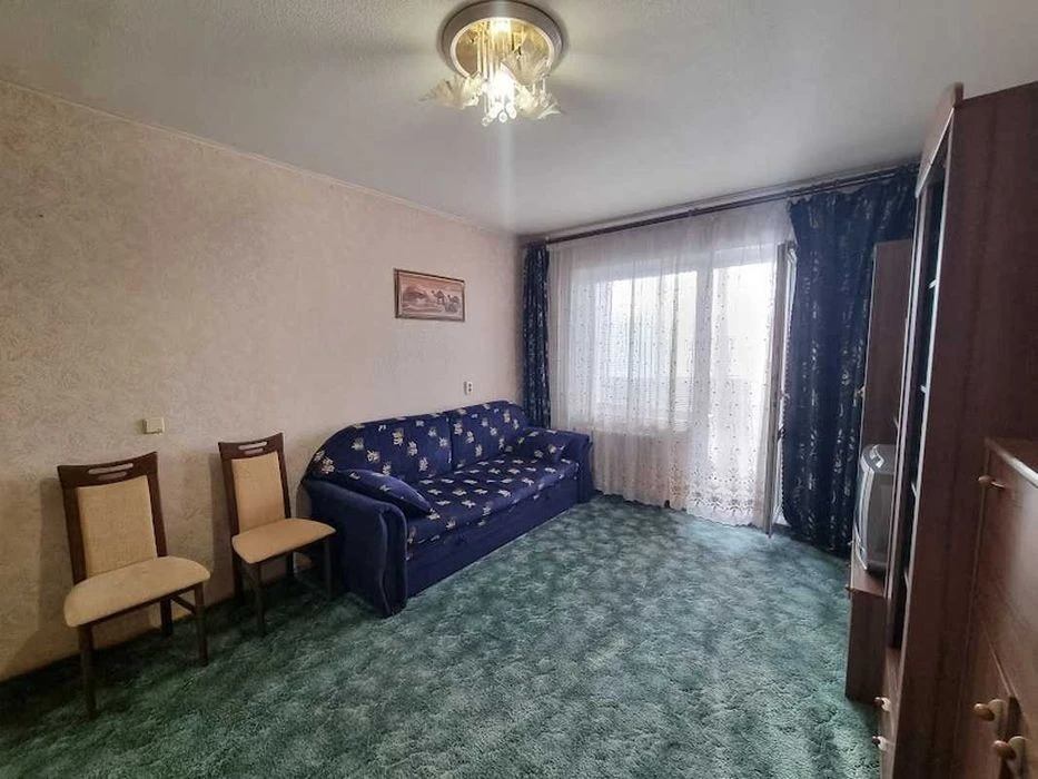 Оренда великої 3кімнатної квартири на Григоренка