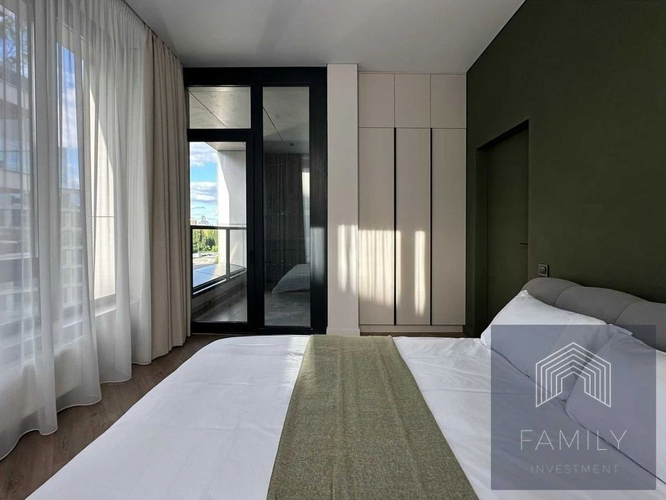 UNIT Home. Ґарета Джонса, 12А. 1-ша здача. Авторський ремонт