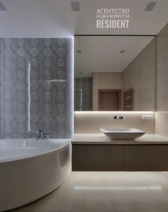 Apartment Panorama 124 m². Center Nagorka Soborny Park Shevchenko
