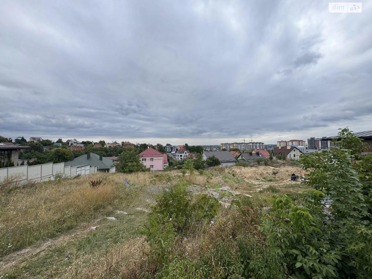 Продаж Ділянка під житлову забудову Лезневе