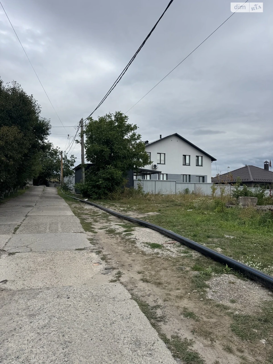 Продаж Ділянка під житлову забудову Лезневе