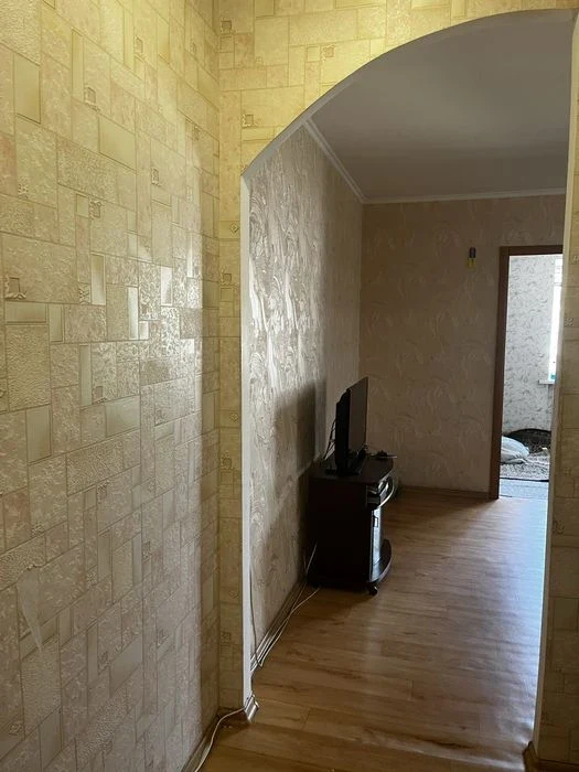 Продам 2 комн. квартиру от ВЛАДЕЛЬЦА ( возле Дубовки)