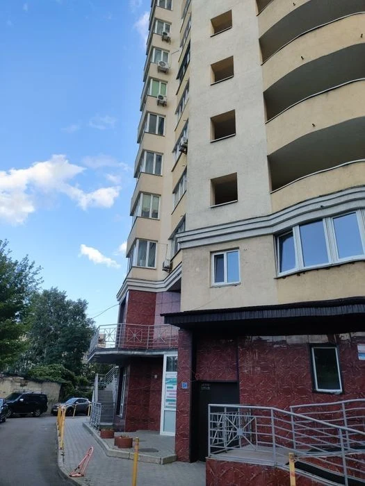 Здам 1 к. квартиру Максимовича ЖК 4 Сезона Голосіївський р-н