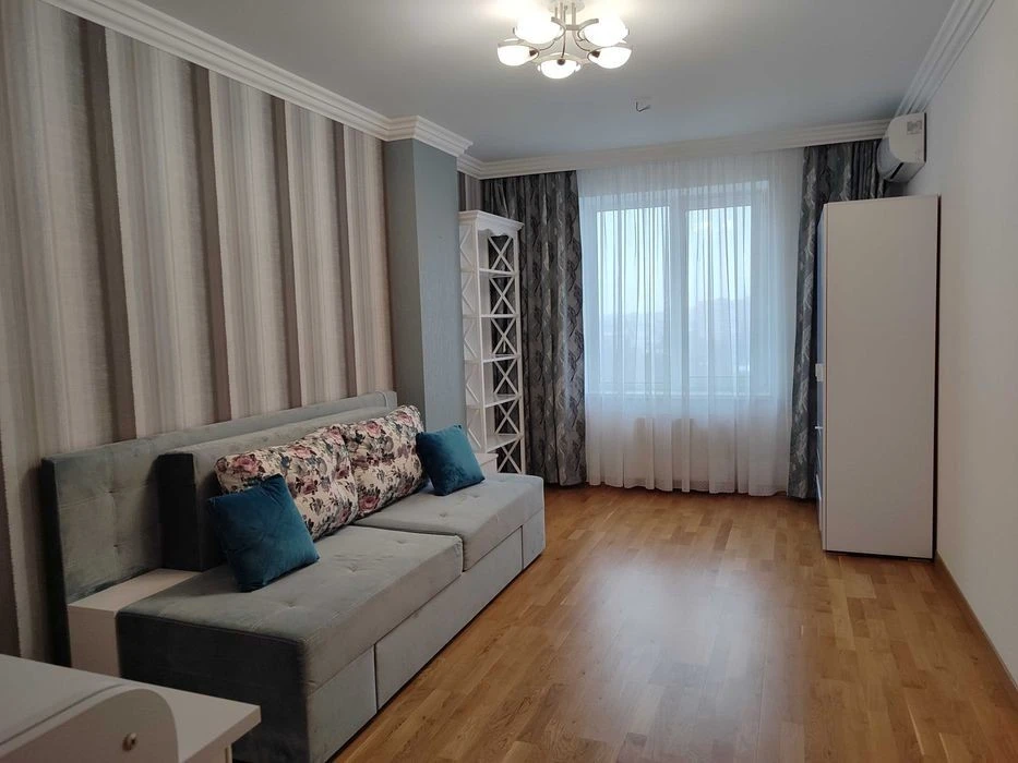 Оренда 1к квартири, вул. Гарматна 37 А, метро Шулявська, КПІ