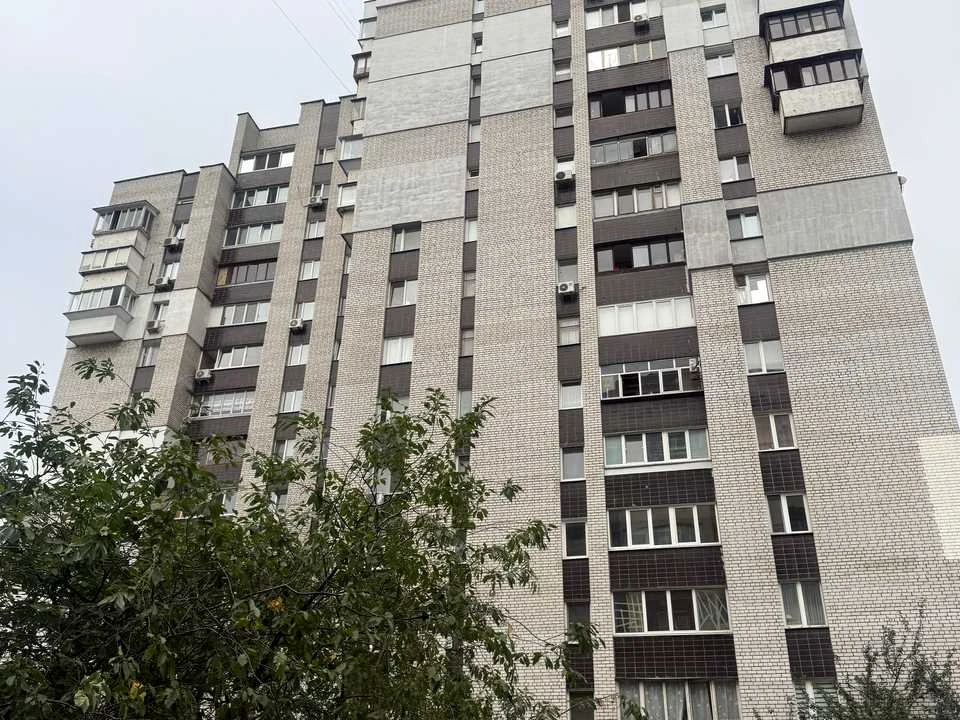 Квартира. Київ, Митрополита Андрея Шептицького вул. (Анатолі