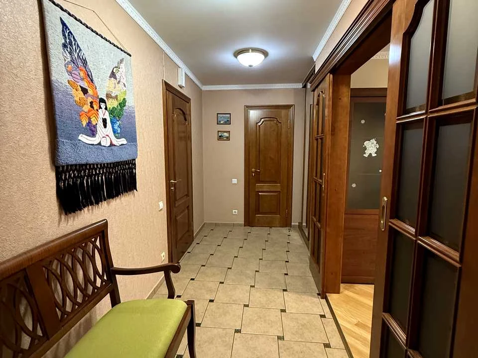 Квартира. Київ, Митрополита Андрея Шептицького вул. (Анатолі