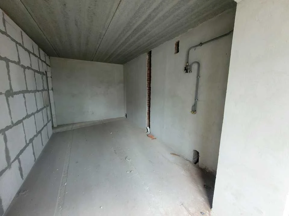 Apartment. Ivano-Frankivsk, Knyahynyn St., (Building 9)