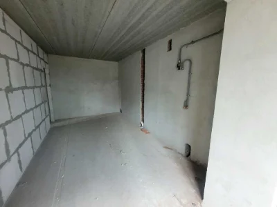 Apartment. Ivano-Frankivsk, Knyahynyn St., (Building 9)