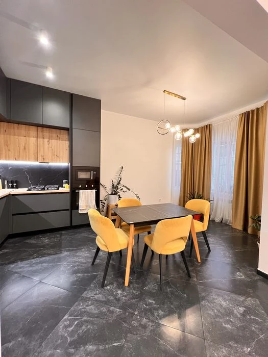 House for sale in Megadom district