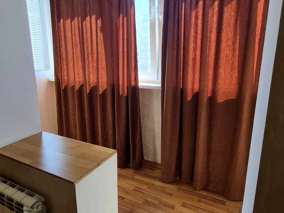Квартира. Київ, Оноре де Бальзака вул.