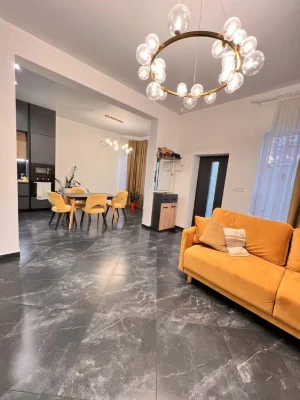 House for sale in Megadom district