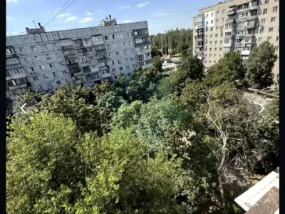 Квартира. Дніпро, Червоний камінь вул.