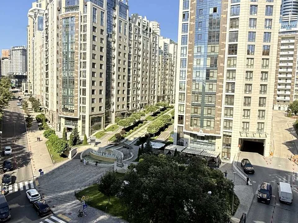 Квартира. Київ, Академіка Філатова вул.
