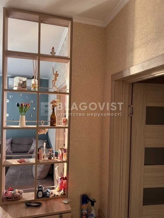 Продаж 1 кімнатна Волошкова, 2, Skyland-2, м. Васильківська,